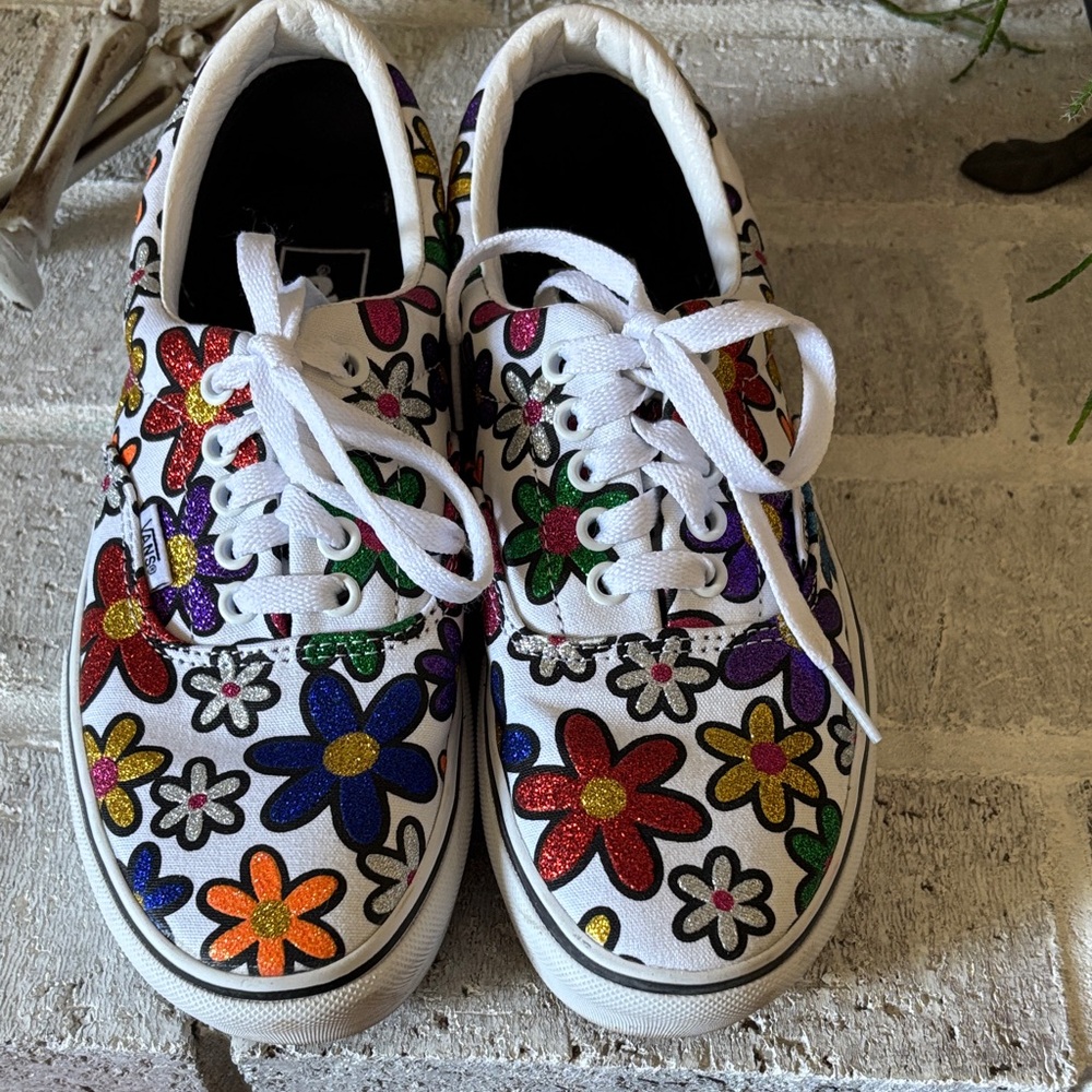 Vans Sneakers with Glittery Floral Design